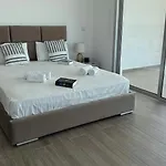 Toocoool - Elite Seaview *