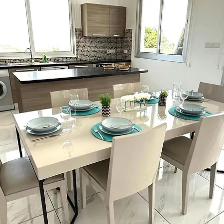 Toocoool - Elite Seaview * Ayia Napa