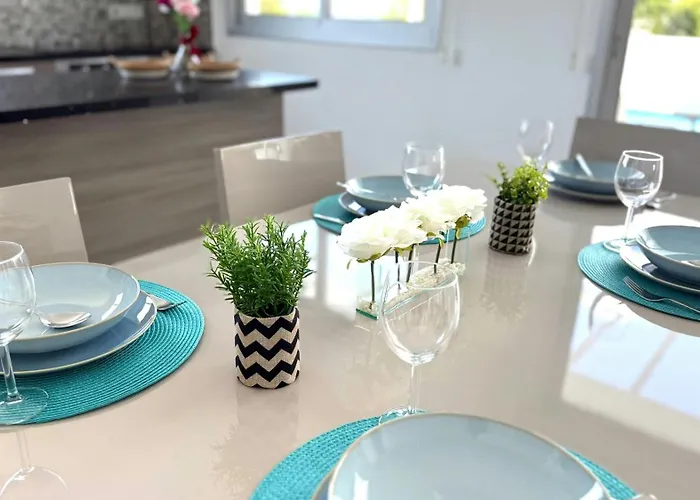 Toocoool - Elite Seaview *