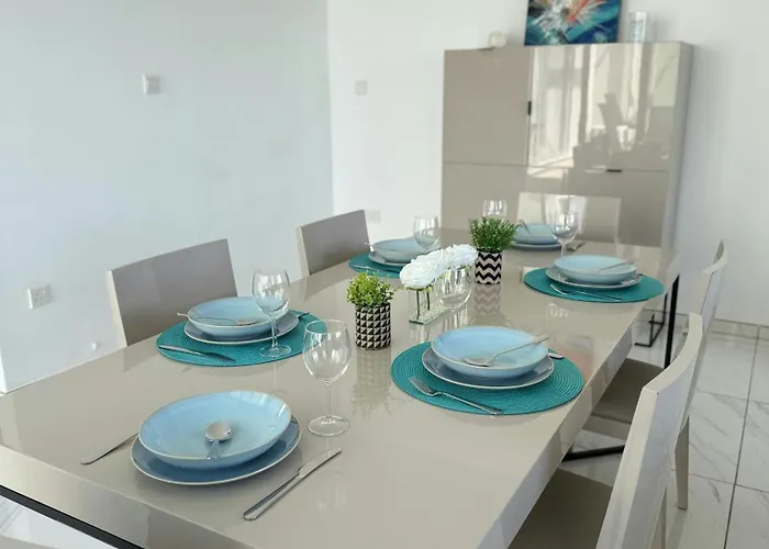 Toocoool - Elite Seaview Vila *